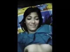 Lesbiche con video porno amatoriali fatti in casa italiani seni completo in calze autoreggenti giocare in giro in letto